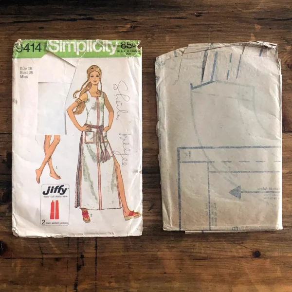 s9414_pieces simplicity #9414; ©1971; miss 16; bust 38"; pool dress; paper sewing pattern - pieces