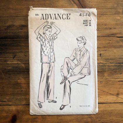 advance 4546; circa 1947; miss 14; b32": pajamas; paper sewing patterns envelope