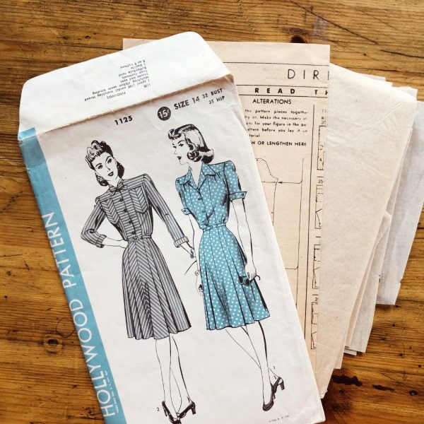 40s dress pattern Hollywood 1125_complete complete 1943 WWII utility Dress in 2 Versions Original 40s Vintage Paper Sewing Pattern Original Hollywood #1125