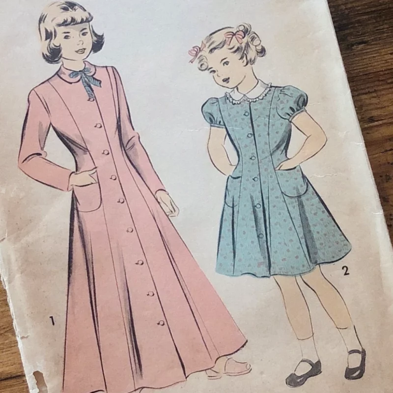 1949 Maxi Housecoat L Child Original 40s Boudoir Paper Sewing Pattern Advance #5295 Bust 30”/76cm • detail