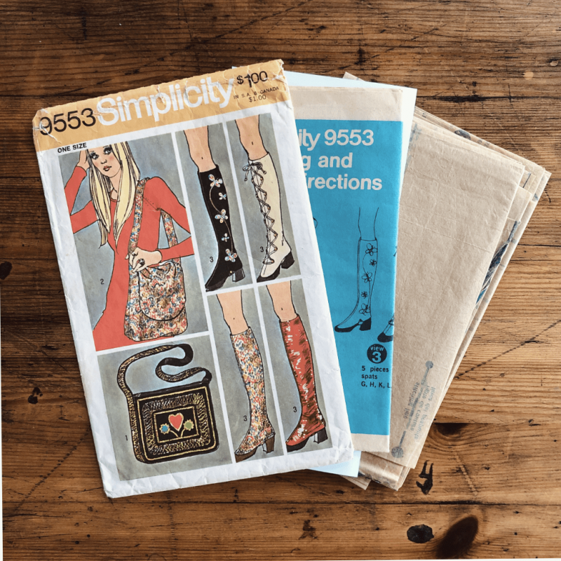 complete 1971 hippie bag & spats pattern | simplicity #9553; paper sewing pattern original