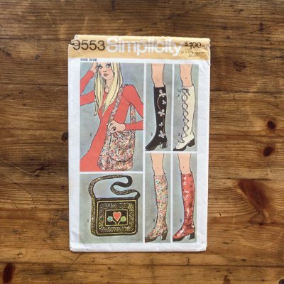 1971 boho bag & spats pattern | simplicity #9553; paper sewing pattern original - front envelope