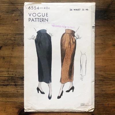 1948 Vogue Decor Dart Skirt Original 40s Elegant Paper Sewing Pattern #6554 Waist 26"/66cm • cover
