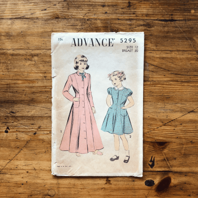 1949 Maxi Housecoat L Child Original 40s Boudoir Paper Sewing Pattern cover Advance #5295 Bust 30”/76cm
