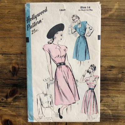 complete 1947 keyhole dress & blouse original 40s romantic paper sewing pattern hollywood #1869 bust 32"/81cm - cover