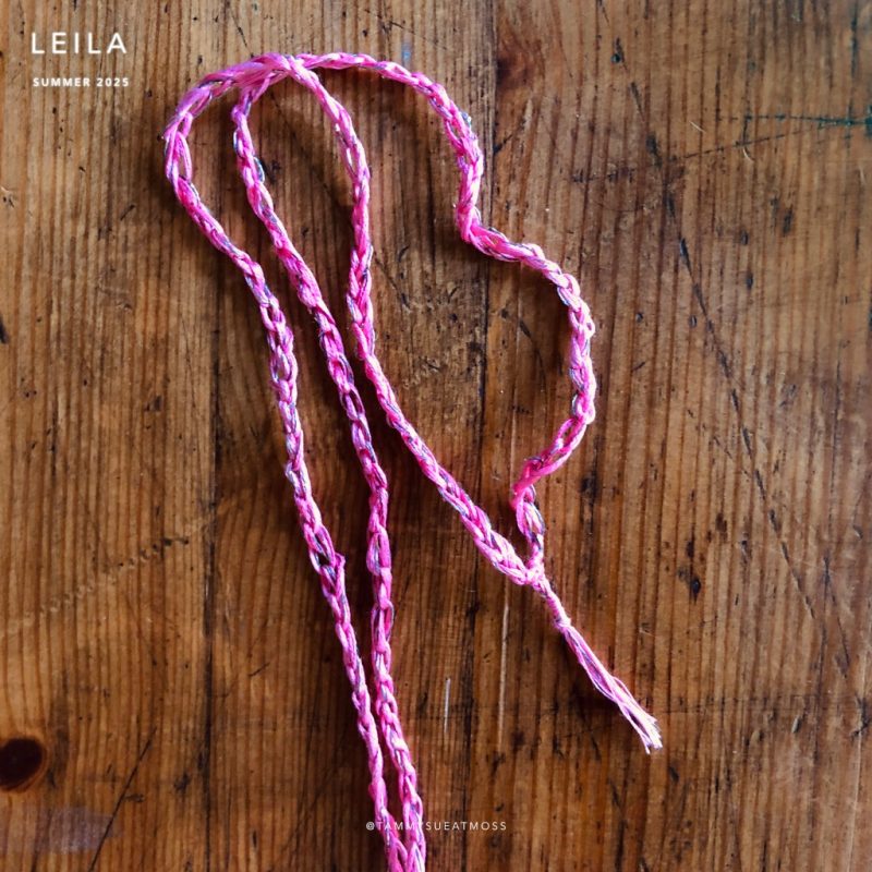 inspiration pink pure silk boho neckLace 04 detail chain