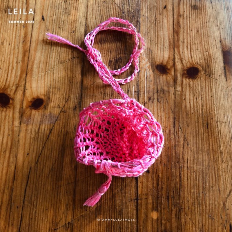 inspiration pink pure silk boho neckLace 04 detail open