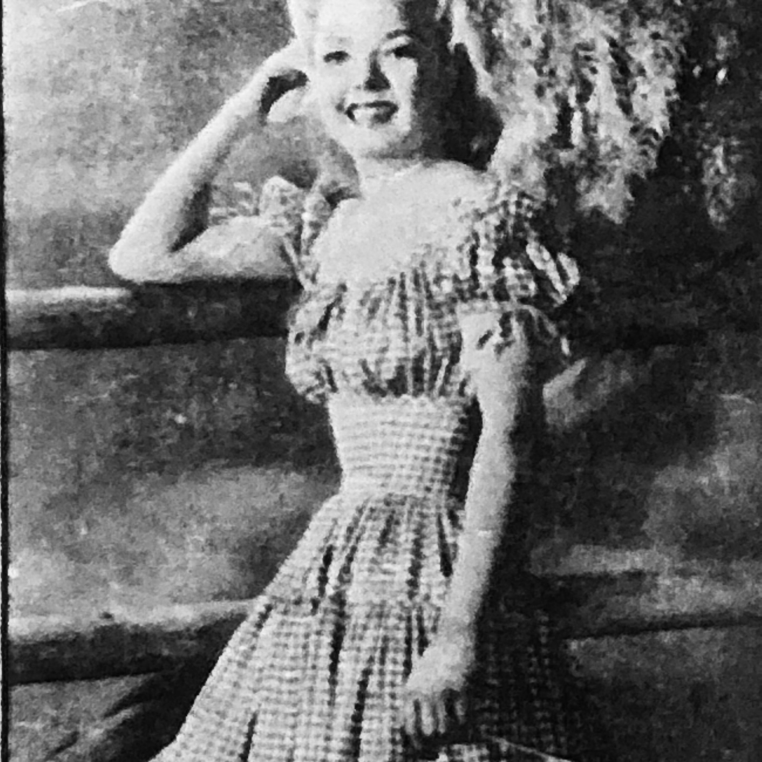 pittsburgh press #3037 mieder dress pattern detail