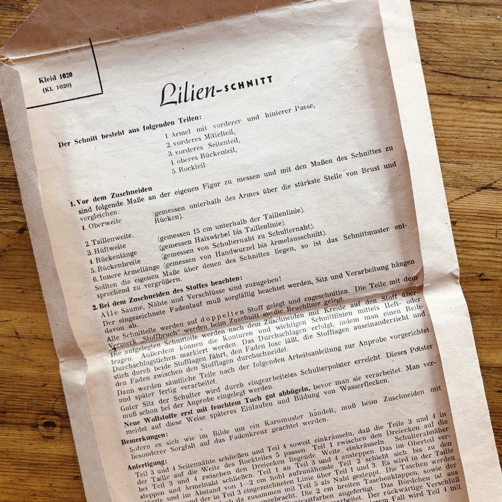 Papier-Schnittmuster Lilienschnitt 1020 40er Jahre Instruction