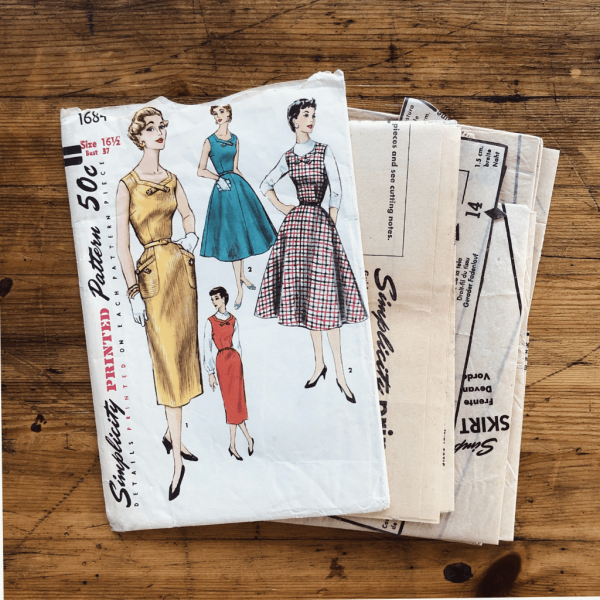 complete-50s-wiggle_dress-pattern-simplicity-1684 complete 50s simplicity 1684 wiggle dress pattern